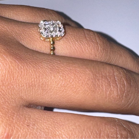 10k Solid Gold Real Diamond Engagement Ring, Bridal Wedding ring, Free Appraisal - Picture 6 of 10